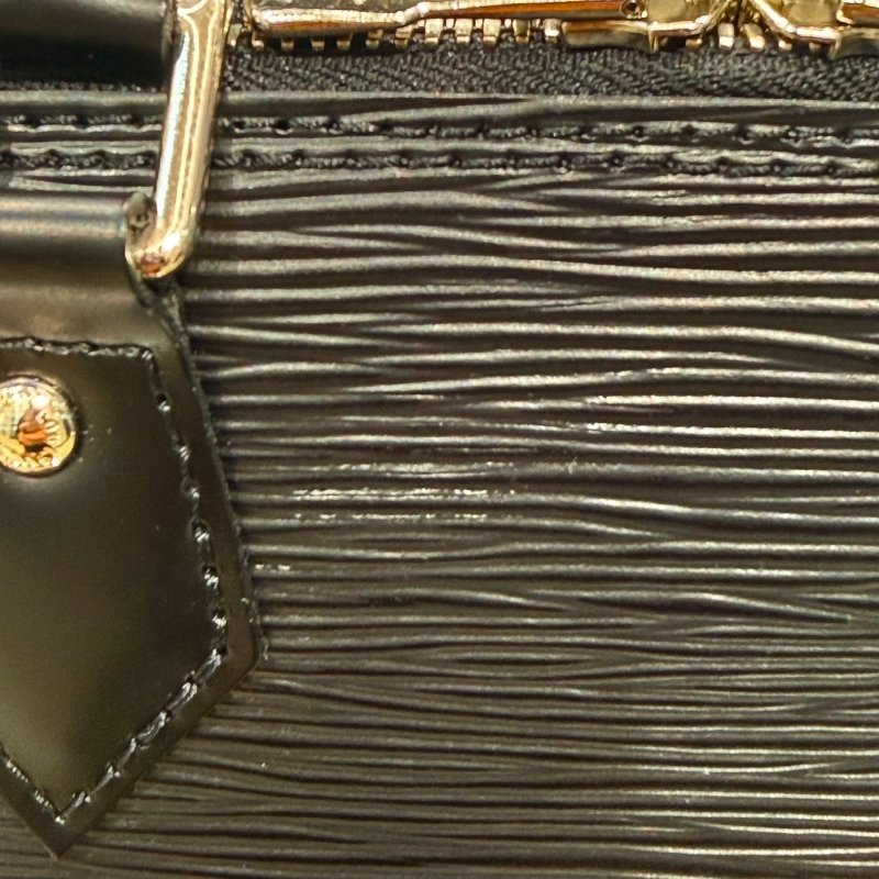 Louis Vuitton 路易威登 Alma BB 肩背包 Epi紋理牛皮 黑色 銀扣-13