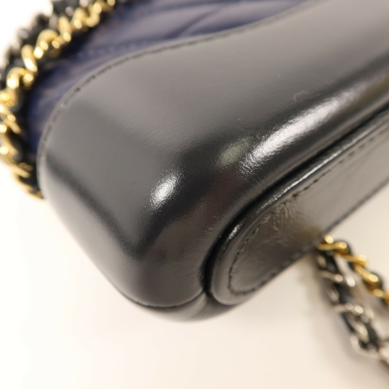 CHANEL 牛皮皮革Gabrielle Wallet On Chain鏈帶肩背袋-17