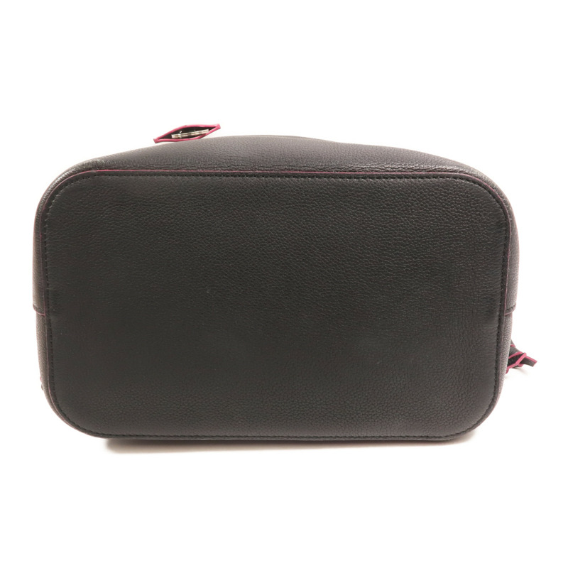 LOUIS VUITTON 牛皮皮革Lockme Bucket銀扣肩背袋-3