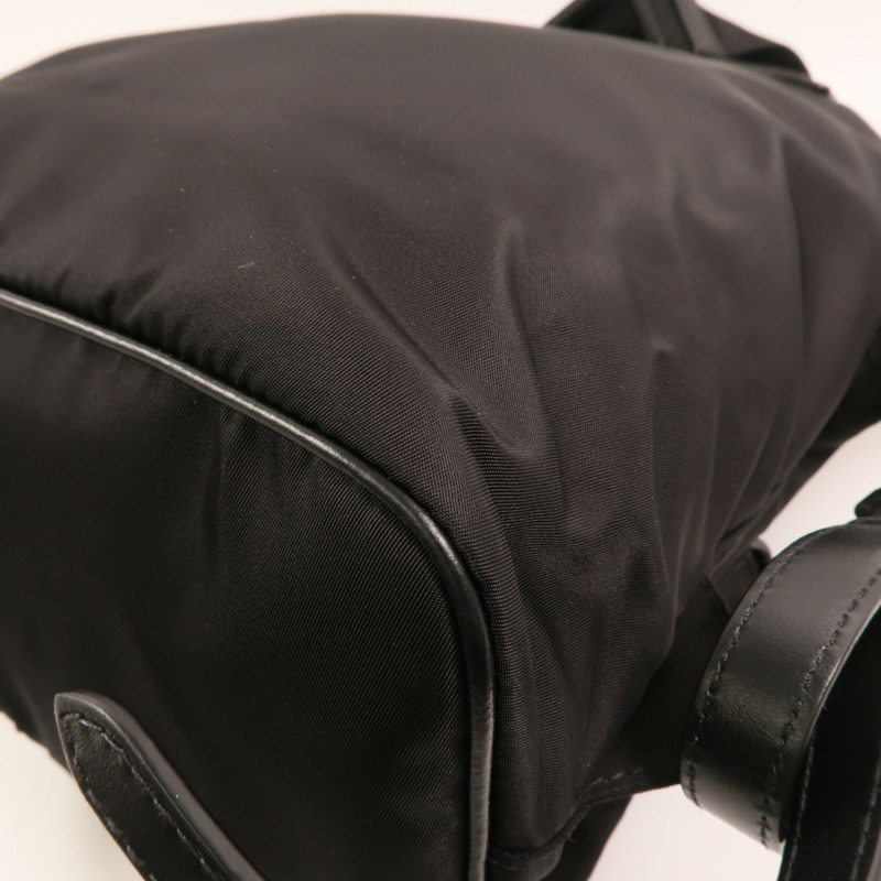 PRADA 尼龍Backpack銀扣背包-11