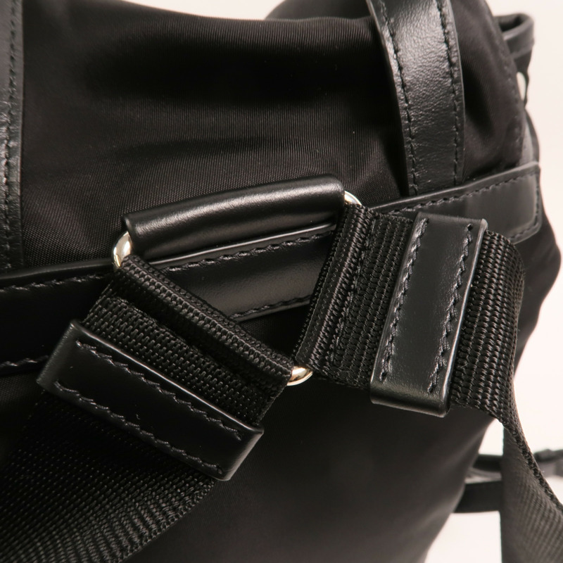 PRADA 尼龍Backpack銀扣背包-13