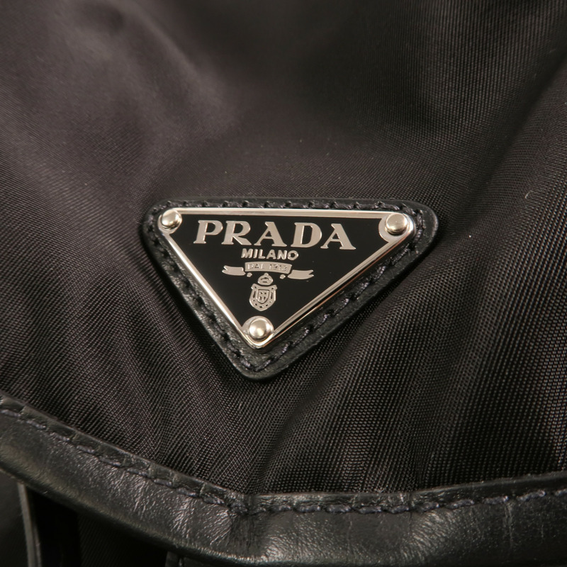 PRADA 尼龍Backpack銀扣背包-14