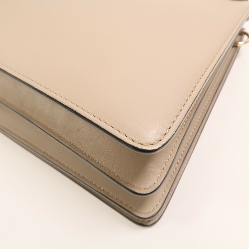 Chloe 牛皮皮革Faye Bag金扣肩背袋-10