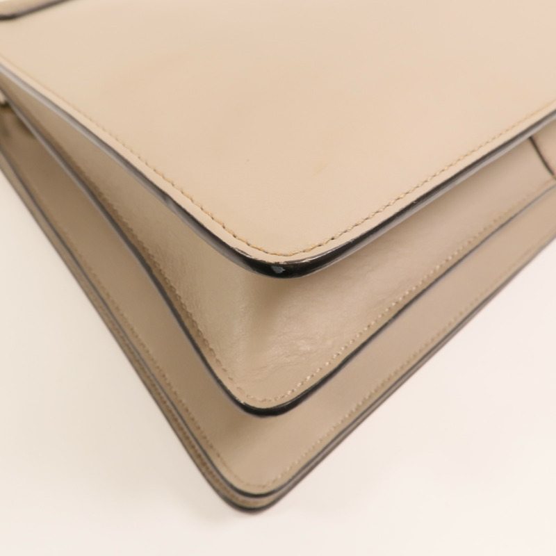 Chloe 牛皮皮革Faye Bag金扣肩背袋-11