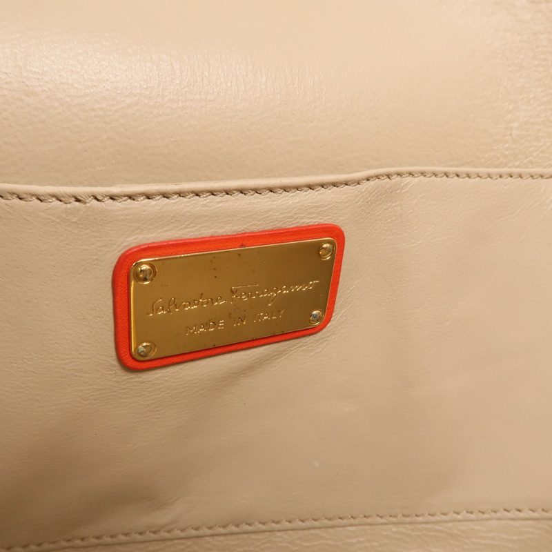 Salvatore Ferragamo 牛皮皮革Clutch Bag金扣手提包-5