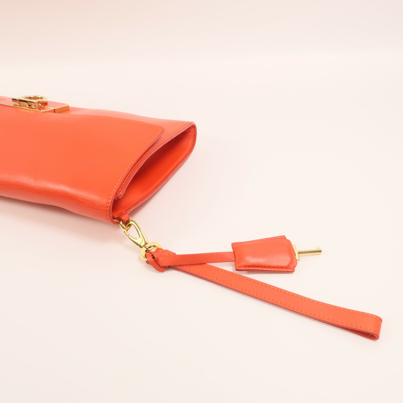 Salvatore Ferragamo 牛皮皮革Clutch Bag金扣手提包-8
