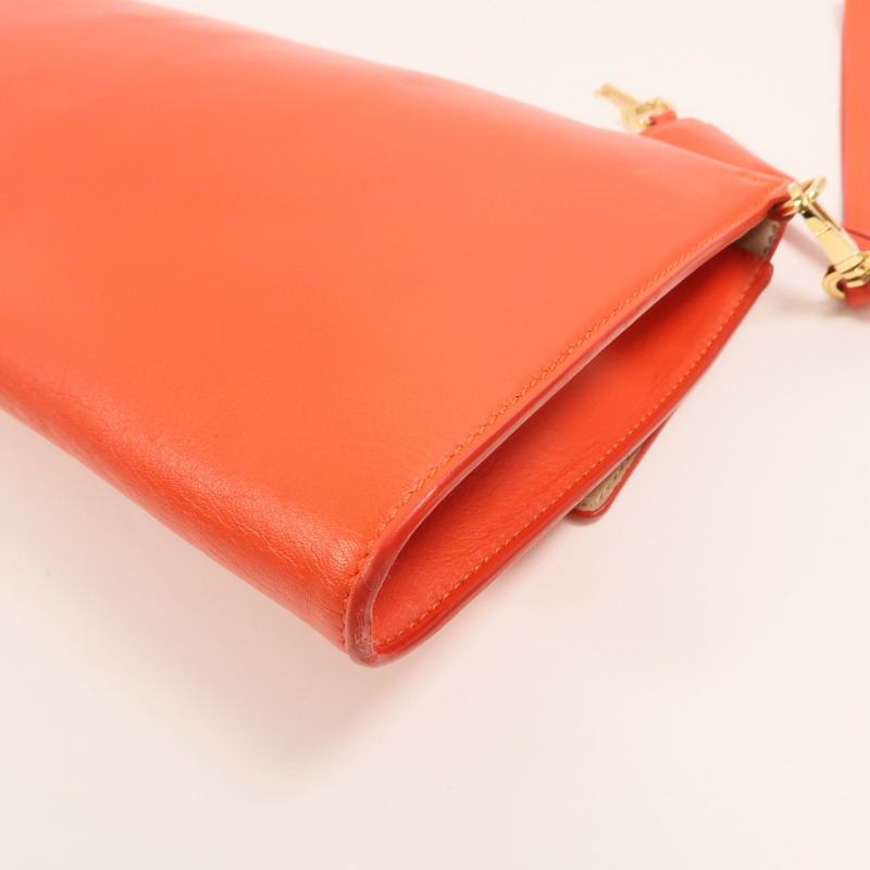 Salvatore Ferragamo 牛皮皮革Clutch Bag金扣手提包-13