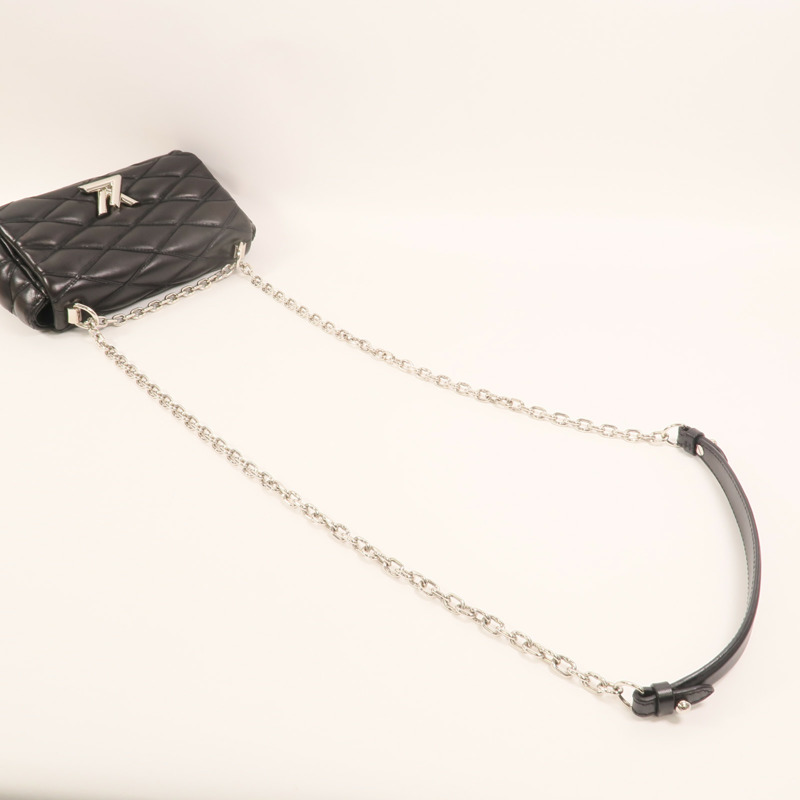 LOUIS VUITTON Malletage Go-14 PM銀扣鏈帶肩背袋-6
