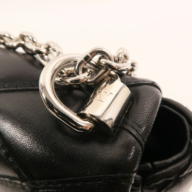 LOUIS VUITTON Malletage Go-14 PM銀扣鏈帶肩背袋-16