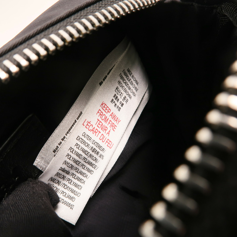 BURBERRY 尼龍Cannon Bag銀扣腰包-7