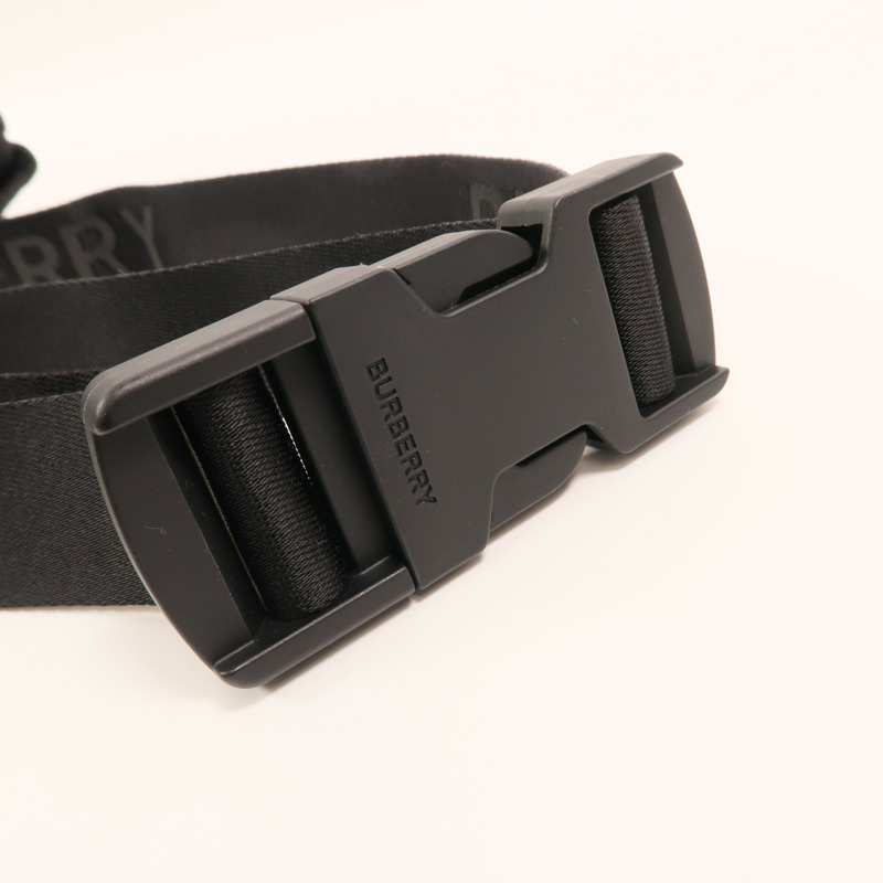 BURBERRY 尼龍Cannon Bag銀扣腰包-14