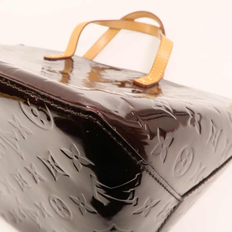 LOUIS VUITTON Mono-Vernis Bellevue PM金扣手挽袋-12