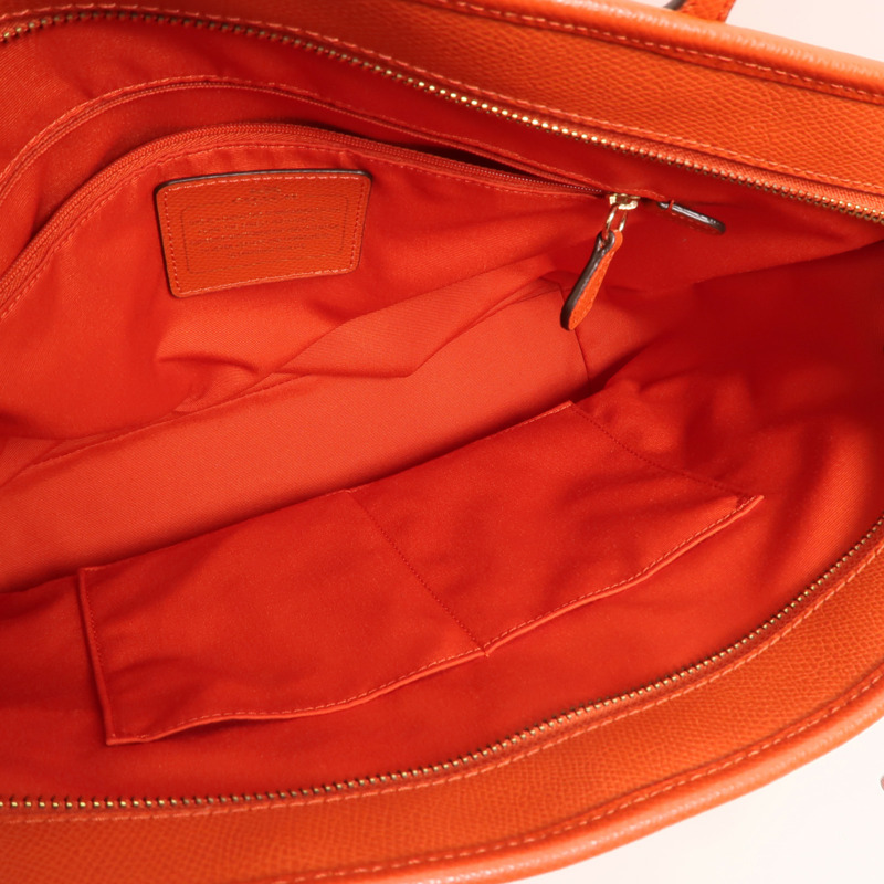 COACH 牛皮皮革Tote Bag金扣手挽袋-4