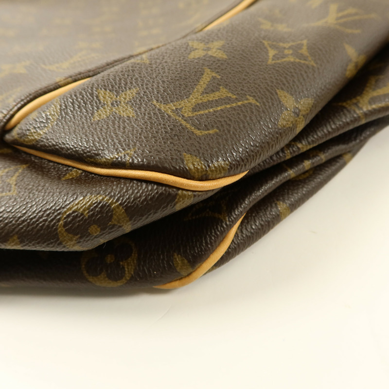 LOUIS VUITTON Monogram Galliera PM金扣肩背袋棕色-13