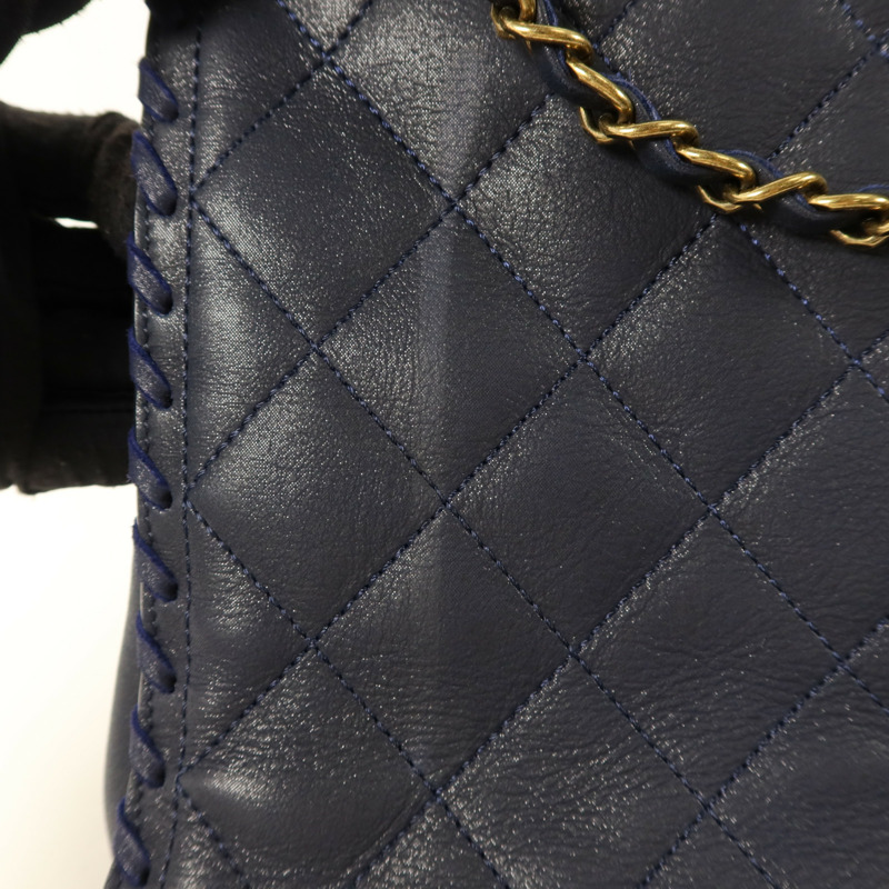 CHANEL 牛皮皮革Tote Bag金扣手挽袋-16