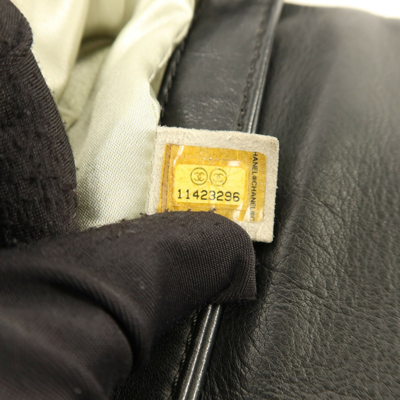 CHANEL 牛皮皮革Handbag銀扣手挽袋-8