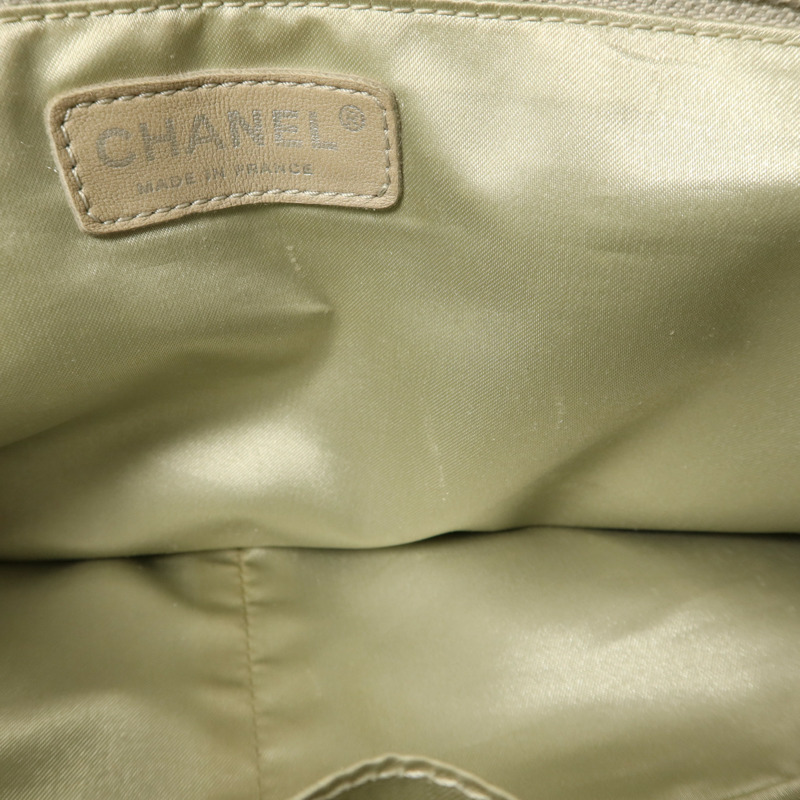 CHANEL 牛皮皮革Handbag銀扣手挽袋-17