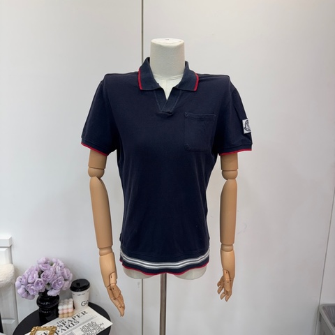 Moncler 海軍藍Polo 衫