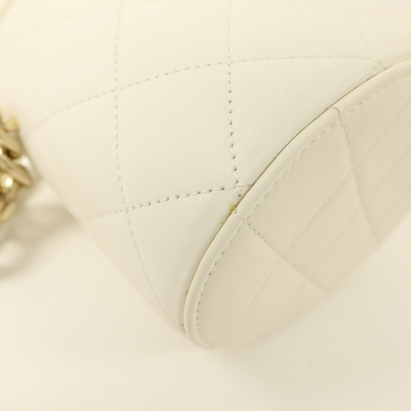 CHANEL 牛皮皮革Shoulder Bag金扣鏈帶肩背袋-12