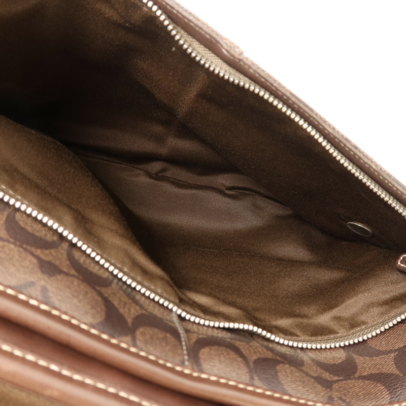 COACH 塗層帆布Shoulder Bag銀扣肩背袋-5