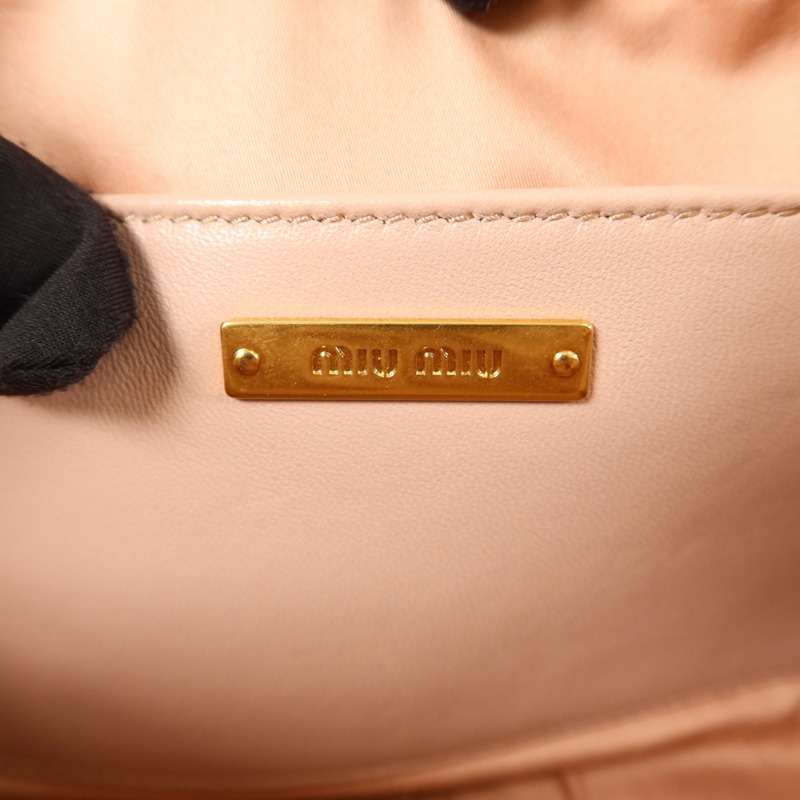 Miu Miu 羊皮皮革Shoulder Bag金扣鏈帶肩背袋-6