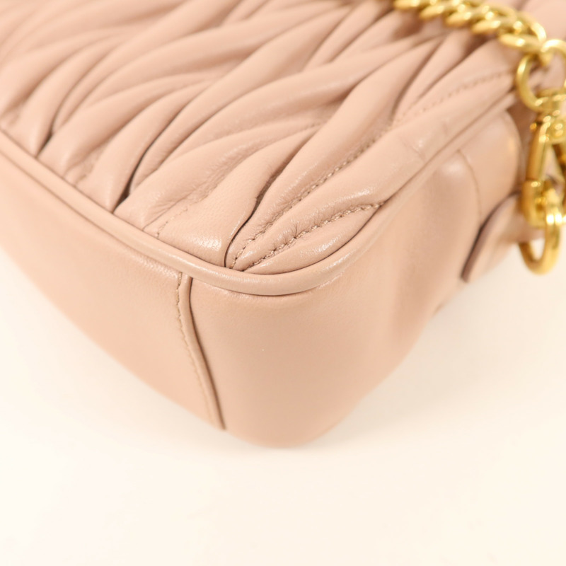 Miu Miu 羊皮皮革Shoulder Bag金扣鏈帶肩背袋-13