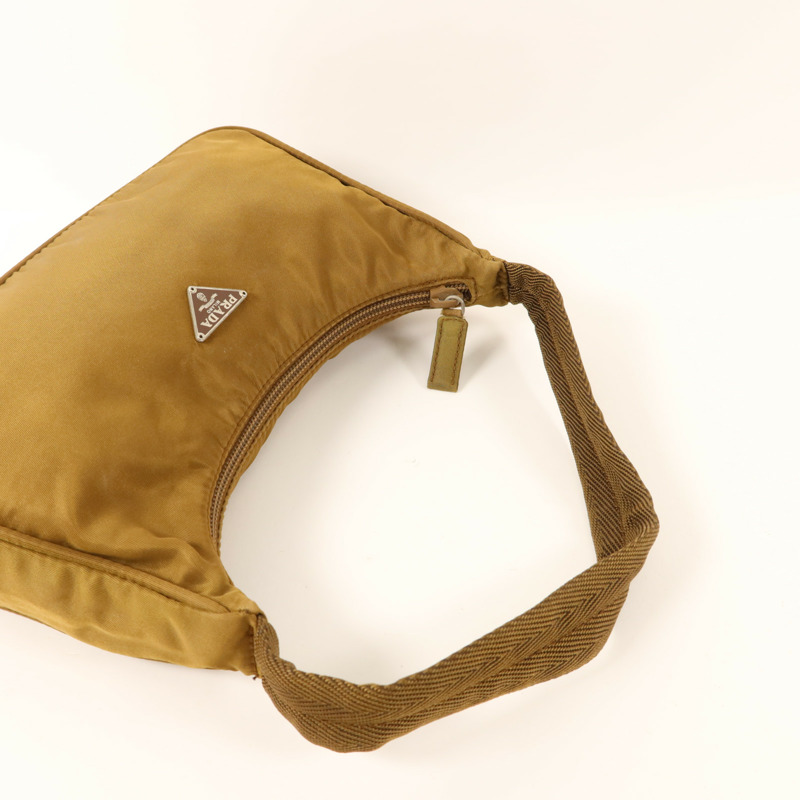 PRADA 尼龍Mini Hobo手挽袋-4