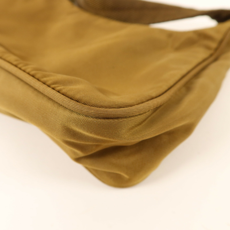 PRADA 尼龍Mini Hobo手挽袋-12