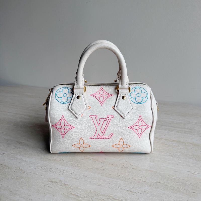 LV路易威登Speedy20奶白彩色刺繡枕頭包 底長20-1