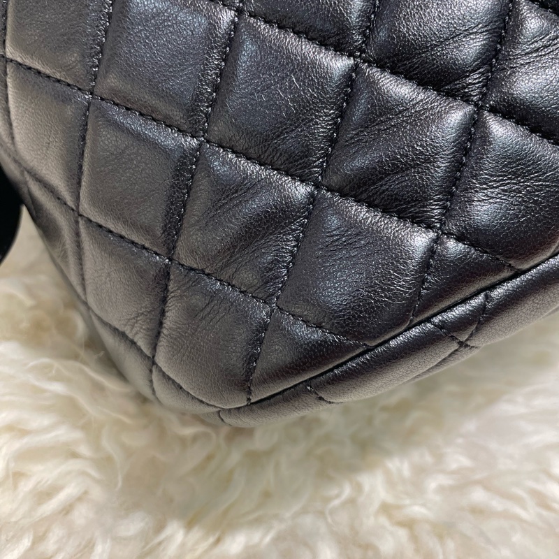 Chanel 黑色羊皮背包-2