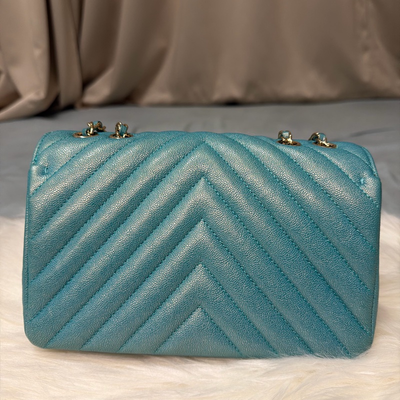 Chanel Small Chevron Caviar Statement Flap-8