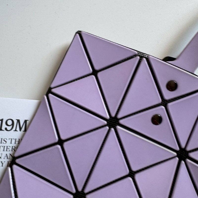 💥外出無敵方便款 Issey Miyake BAO BAO 紫色6x6手提包-7