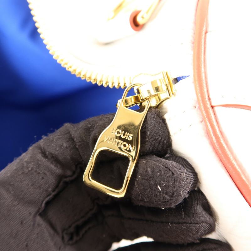 LOUIS VUITTON Monogram Antarctica LV X NBA Keepall Bandouliere55金扣手挽肩背兩用袋-8