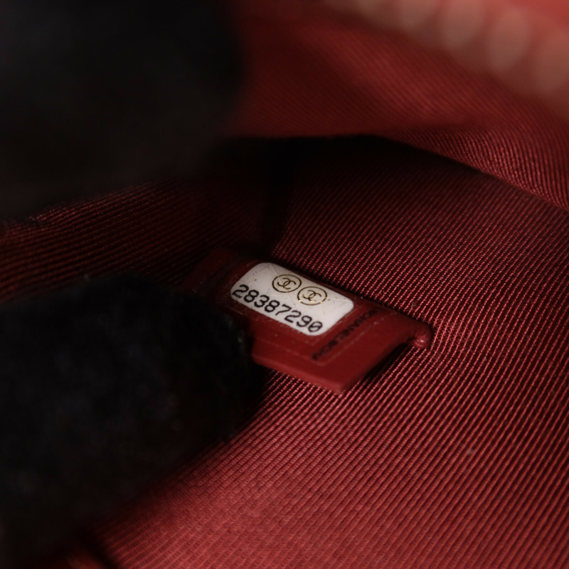 CHANEL 羊皮皮革Gabrielle Wallet on Chain鏈帶肩背袋-9