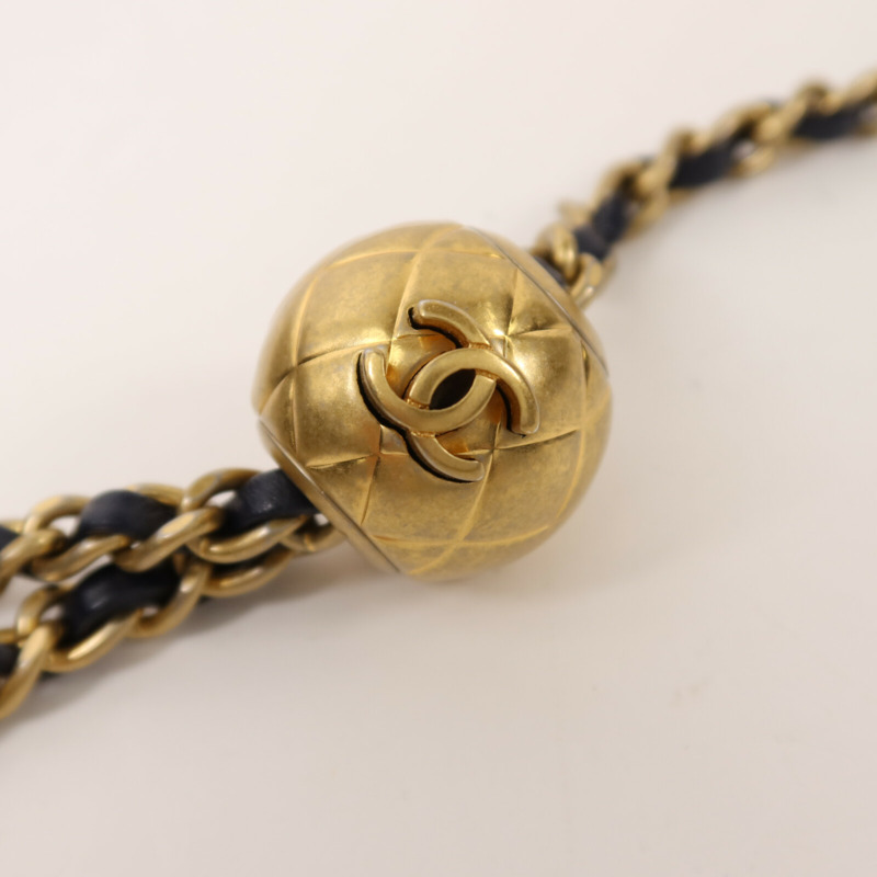 CHANEL 羊皮皮革Flap Bag With Pearl金扣鏈帶肩背袋-10