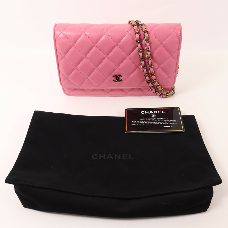 CHANEL 羊皮皮革Wallet on Chain鏈帶肩背袋-10