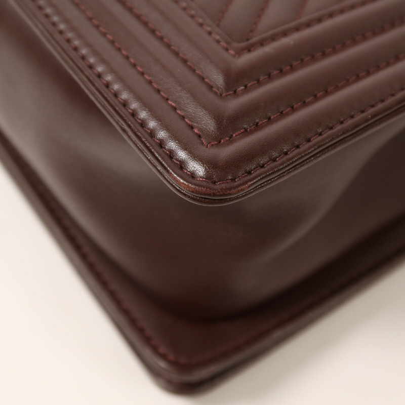 CHANEL 羊皮皮革Boy 25銀扣鏈帶肩背袋-14