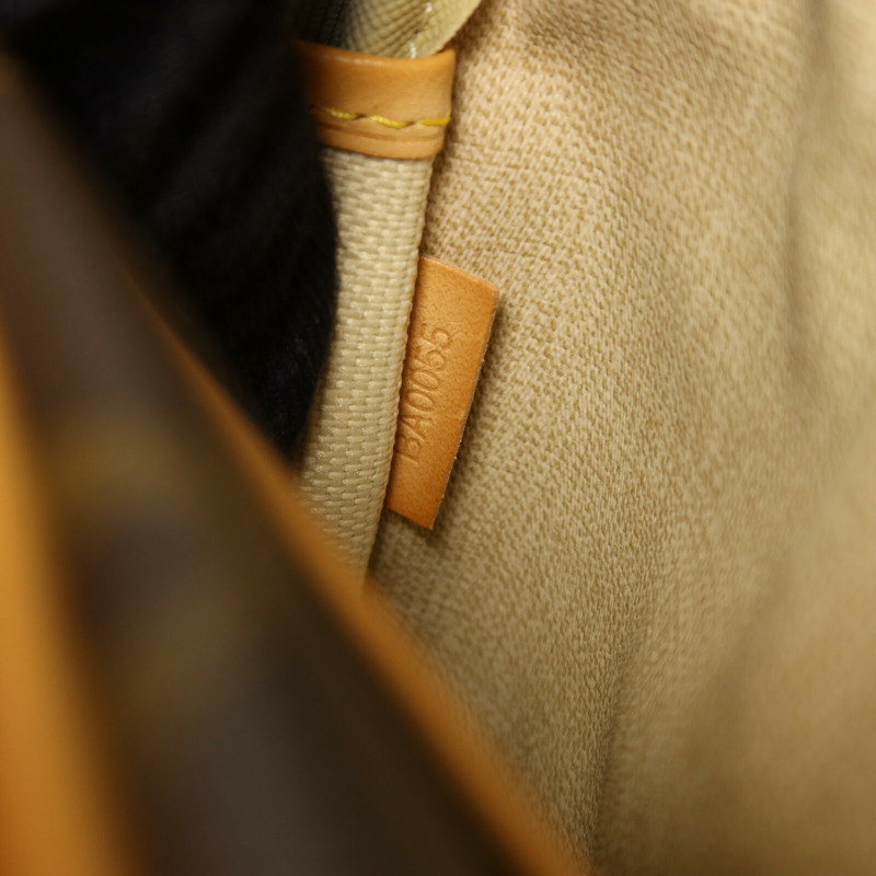 LOUIS VUITTON Monogram Trouville PM金扣手挽袋-7