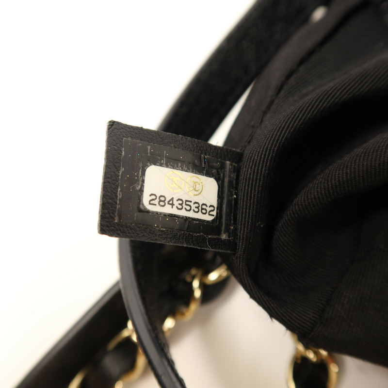 CHANEL 牛皮皮革Bucket Bag金扣鏈帶手挽肩背兩用袋-7