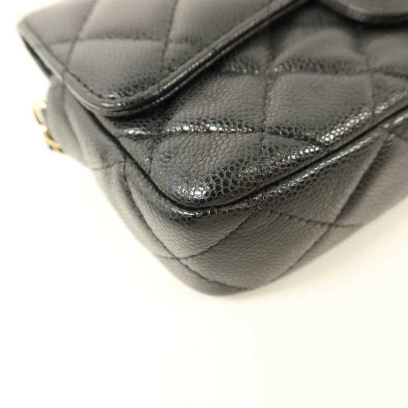 CHANEL 牛皮皮革Phone Case Bag金扣鏈帶肩背袋-14