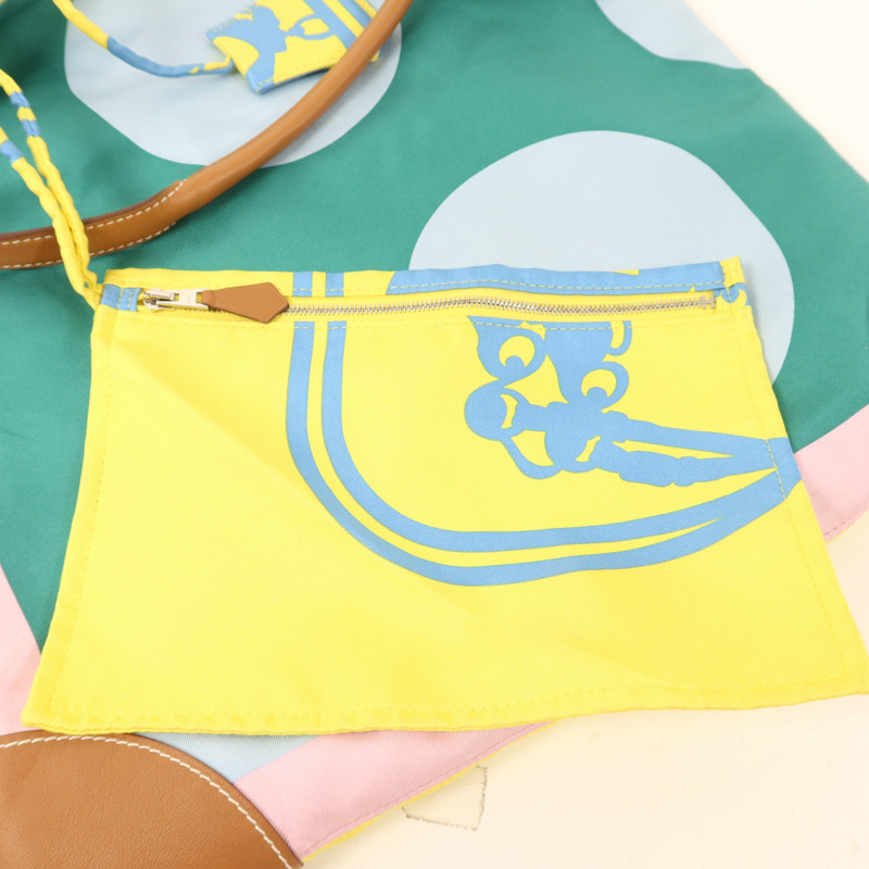 HERMES 絲質Silk City銀扣肩背袋-12