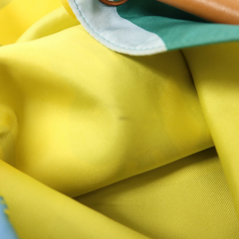 HERMES 絲質Silk City銀扣肩背袋-19