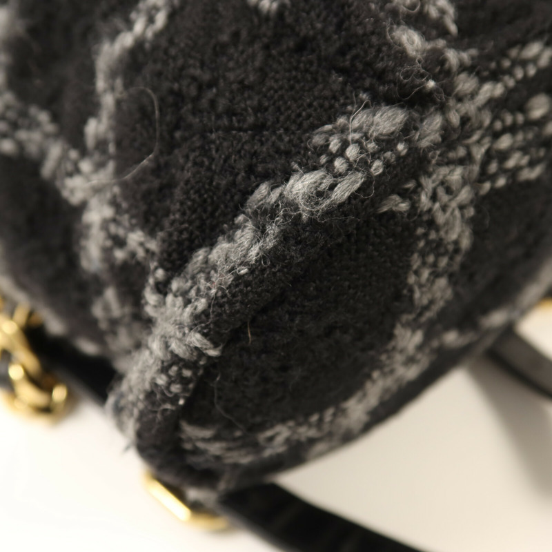 CHANEL Tweed Duma Tweed Backpack金扣鏈帶背包-9