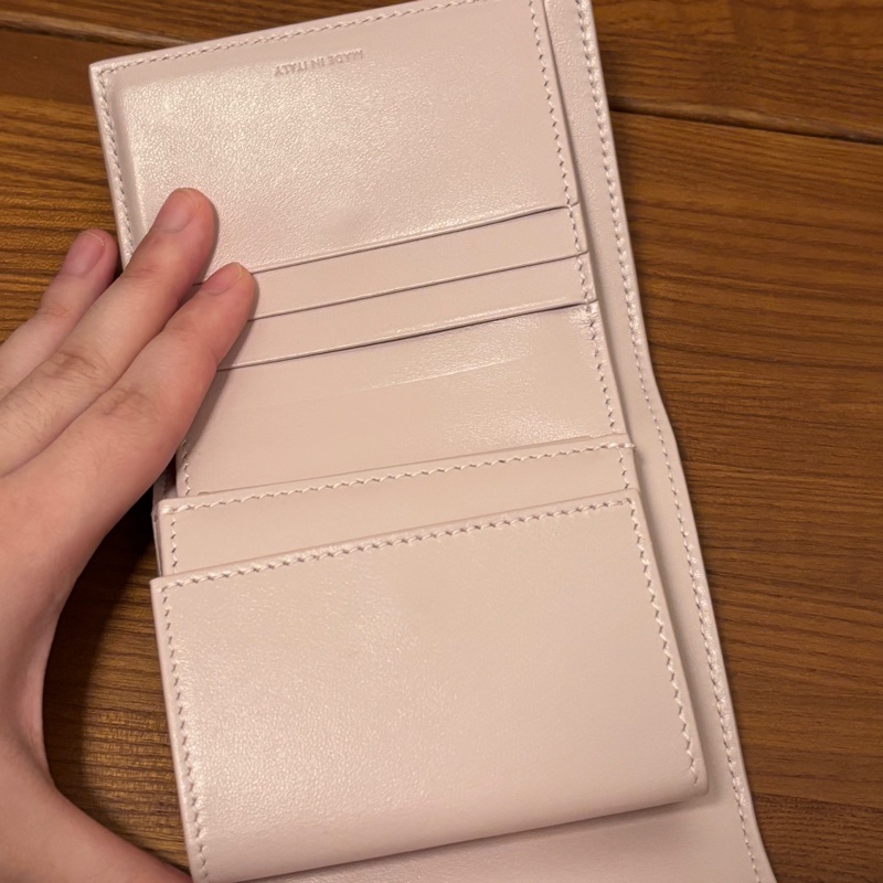 Celine 粉色短夾-4