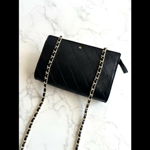 【LA LUNE】中古包Chanel黑金色小羊皮革斜背包 單肩包 側背包 二手包 古董包