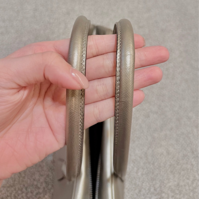 prada plume 金屬色-15