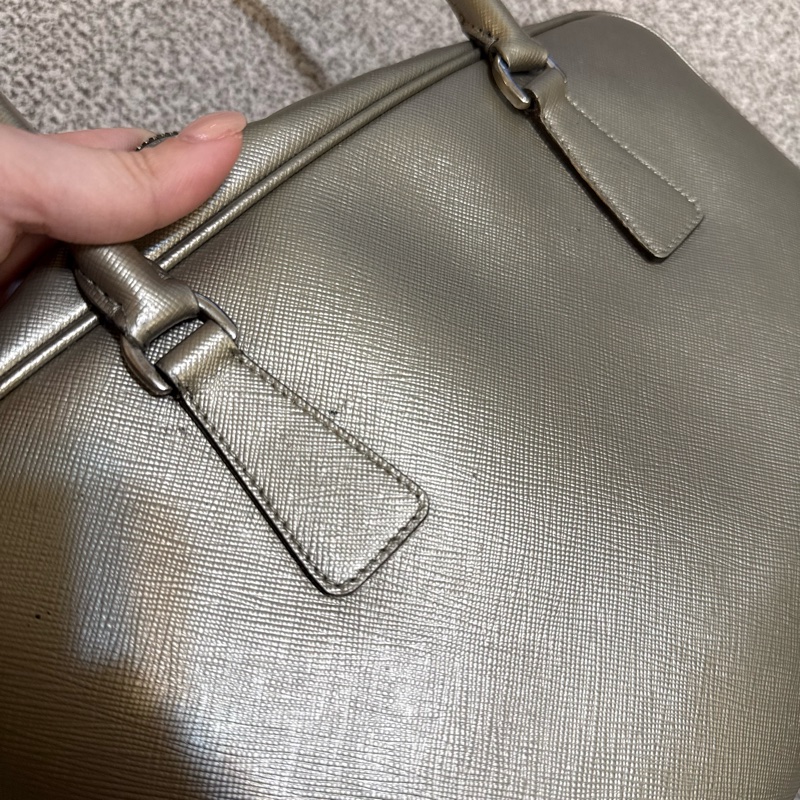 prada plume 金屬色-20