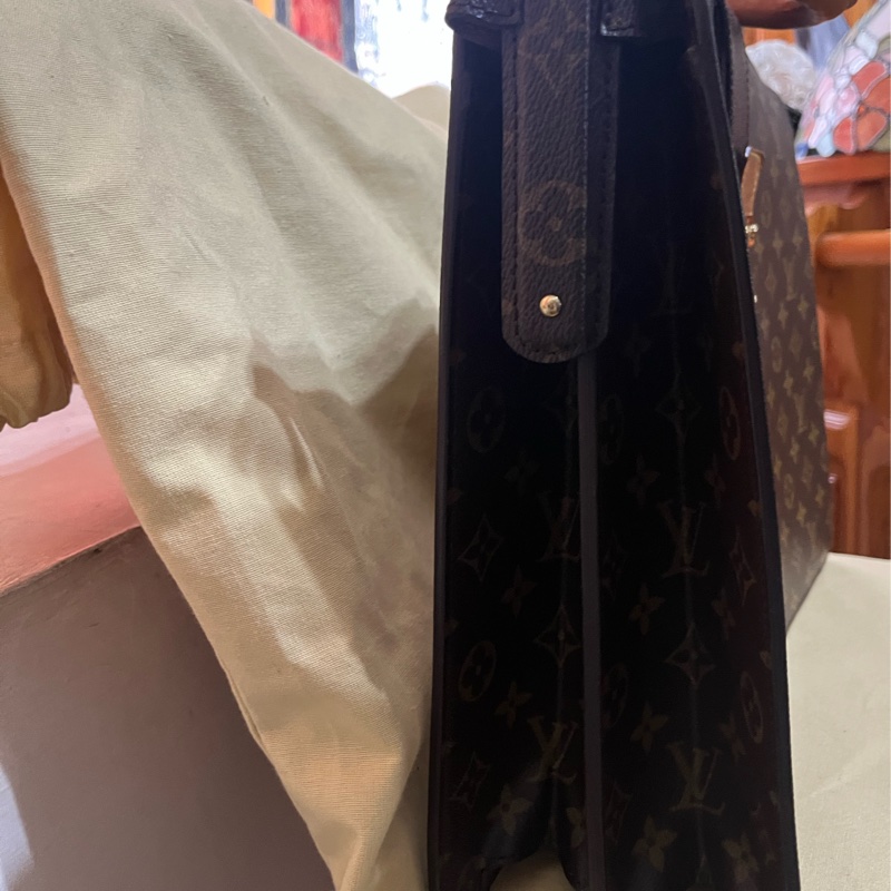 LV 經典 Monogram硬殼 公事包/醫生包-3