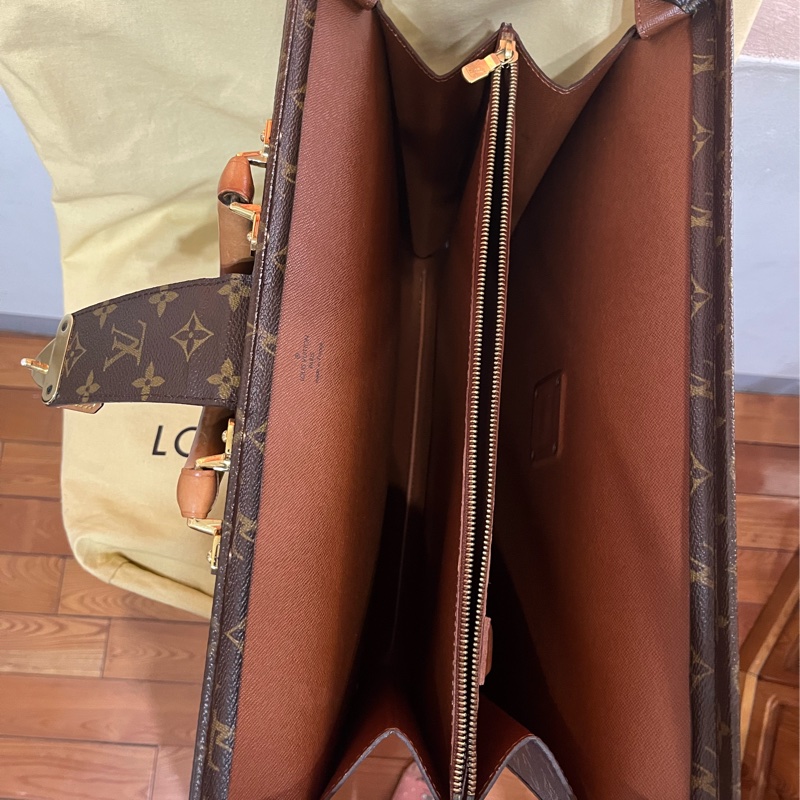 LV 經典 Monogram硬殼 公事包/醫生包-4