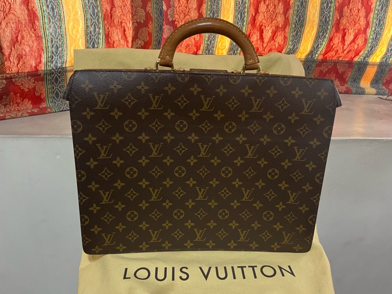 LV 經典 Monogram硬殼 公事包/醫生包-8